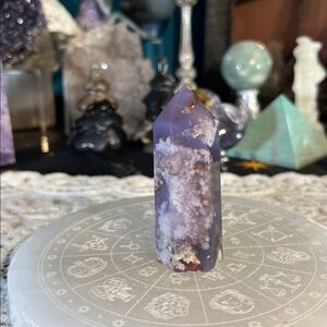 Purple flower agate tower